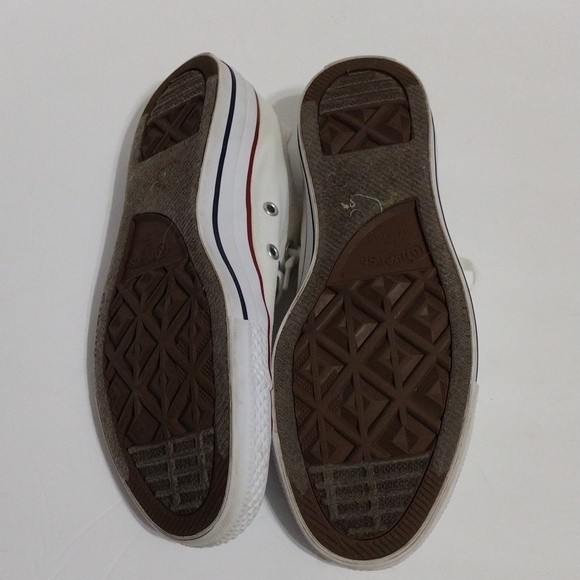 Converse Chuck Taylor All Star White Low Top Sneaker 8 Classic Minimalist Street - Picture 7 of 8